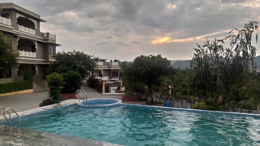 Hotel Mewar Mansion à Udaipur Extérieur photo